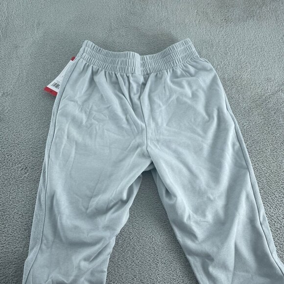 Fila Womens Light Gray Joggers M 60% Cotton 40% Polyester Elastic NWT 0650 - Picture 2 of 12